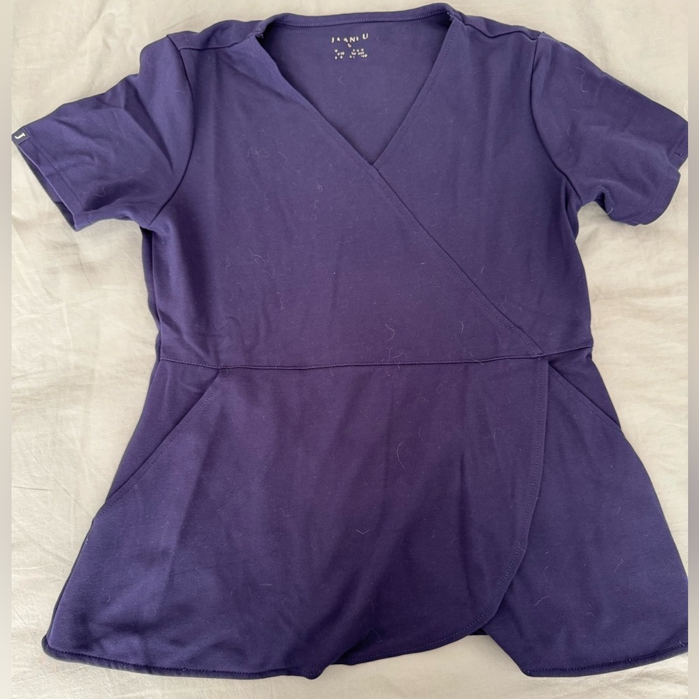 Jaanuu Women’s Navy Mock-Wrap Tulip Scrub Top